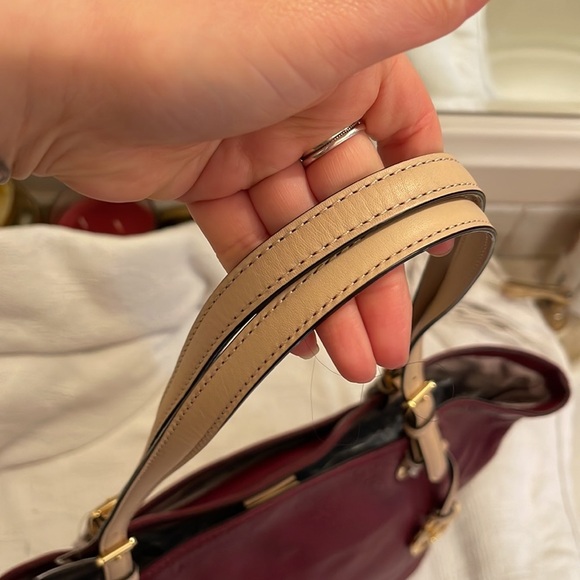 MICHAEL KORS -Jet Set Leather large tote in Claret red- NWT - Picture 10 of 12